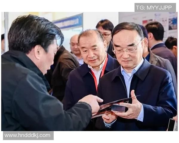 李泓澎：从青年才俊到行业领军者的成长之路与未来展望