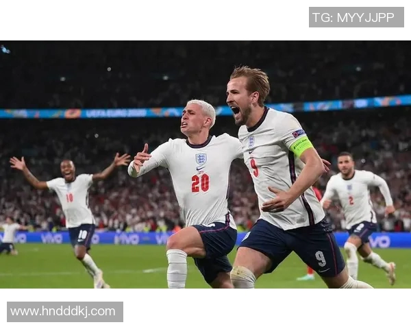 凯恩领衔英国足球明星阵容探索英超传奇球员的辉煌历程与成就